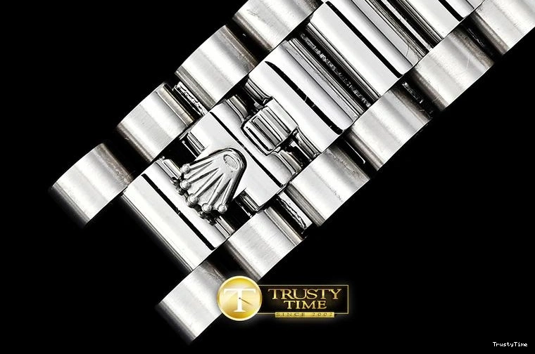 1228 Durable RDD0215B – DayDate 36mm 684